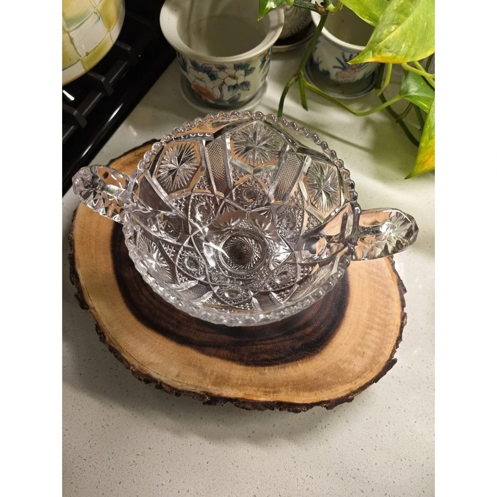 Vintage Pressed Glass‎ Pedestal Candy Dish Bowl Double Handle Cut Star Pattern